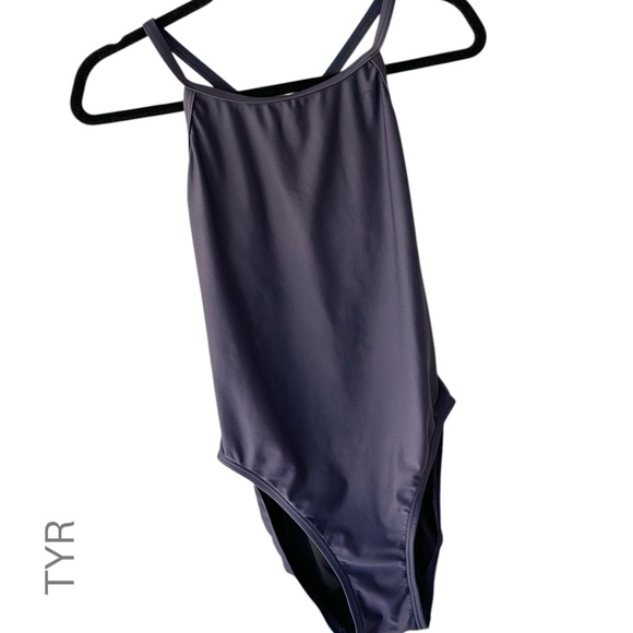 TYR | NWOT ONE PIECE RACERBACK DIAMOND FIT SWIMSUIT | SIZE: 36 - Picture 1 of 9